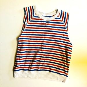 Sleeveless sweatshirt